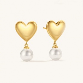 Freshwater Pearl Heart Earrings