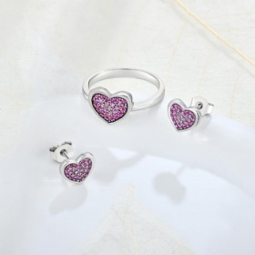 Heart-shaped Purple CZs Ring & Earring Set