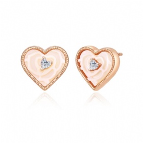 Heart-Shaped Diamond Studs