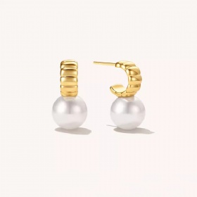 Pearl C-shaped Earrings