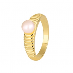 Ribbed Pattern Pearl Ring